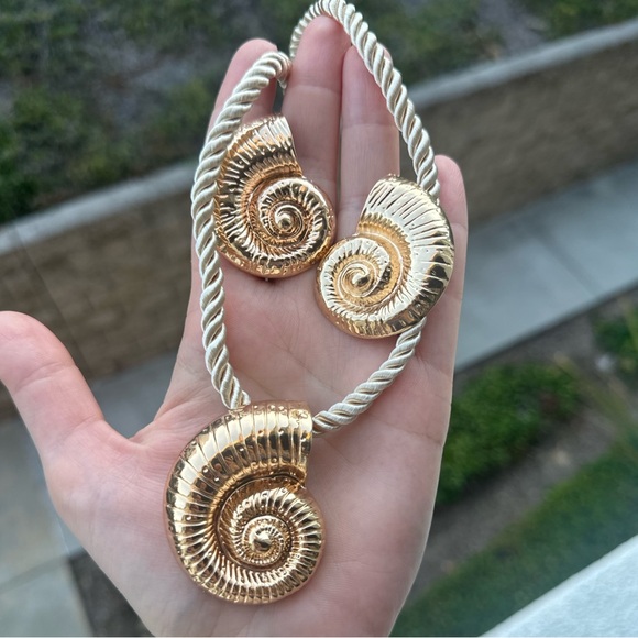 Zara Jewelry - Gold Shell Pendant Necklace and Earrings Set